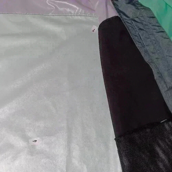 Frogg toggs jacket  . Men's Size L/XL - Picture 7 of 8